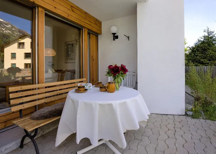 Daire Chesa Maurus A1 By Interhome